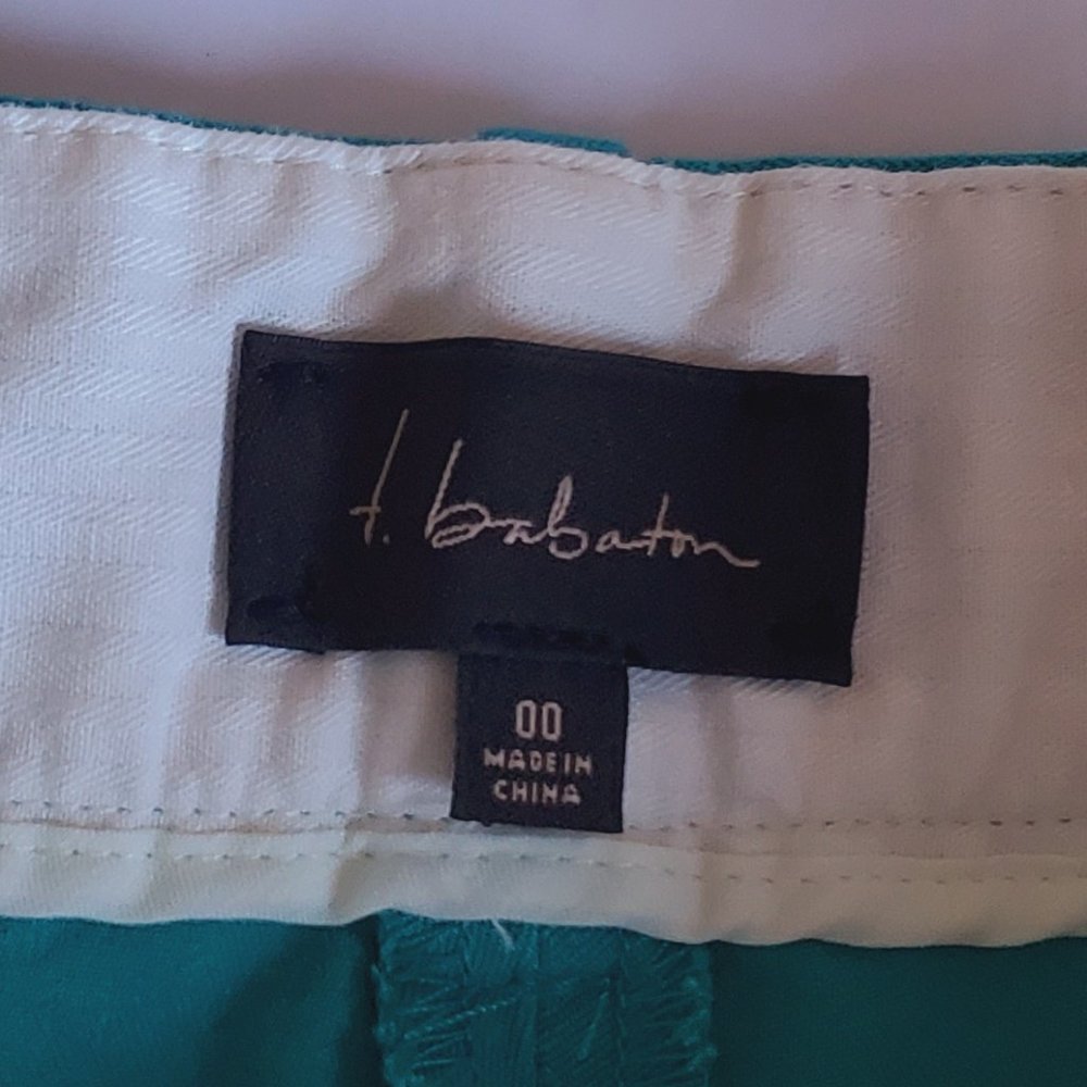 ARITZIA BABATON Emerald Green Cropped Pants - Picture 2 of 7